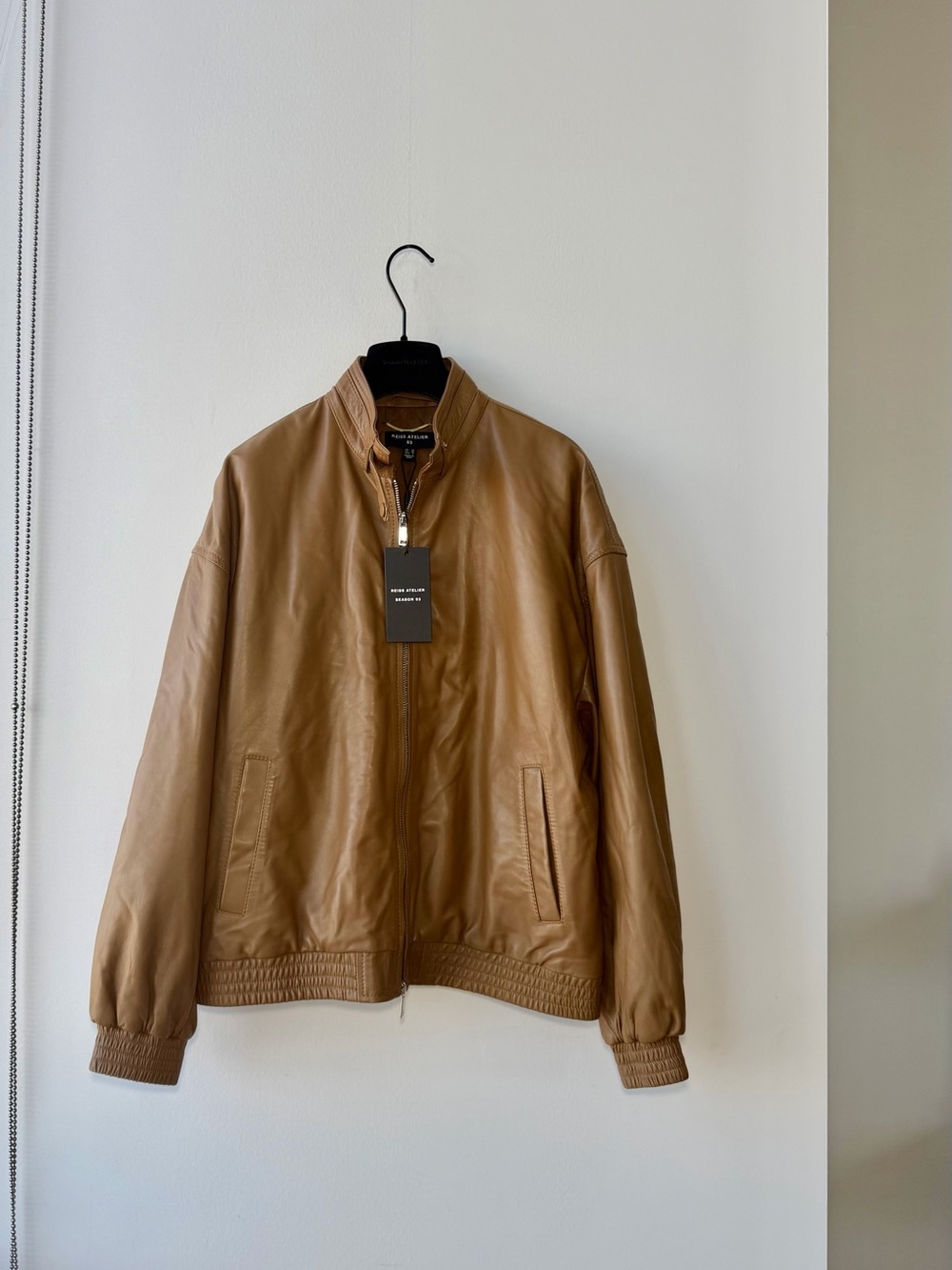 Reiss Tan Dru Atelier Leather
Latched-Collar Bomber Jacket - Picture 2 of 11